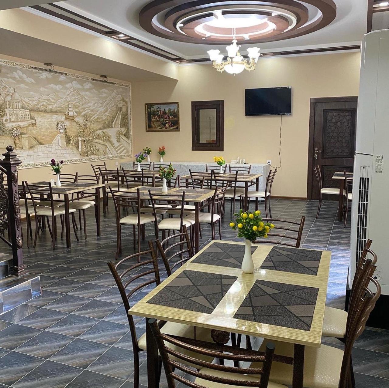 Vostok Hotel Bukhara Eksteriør billede