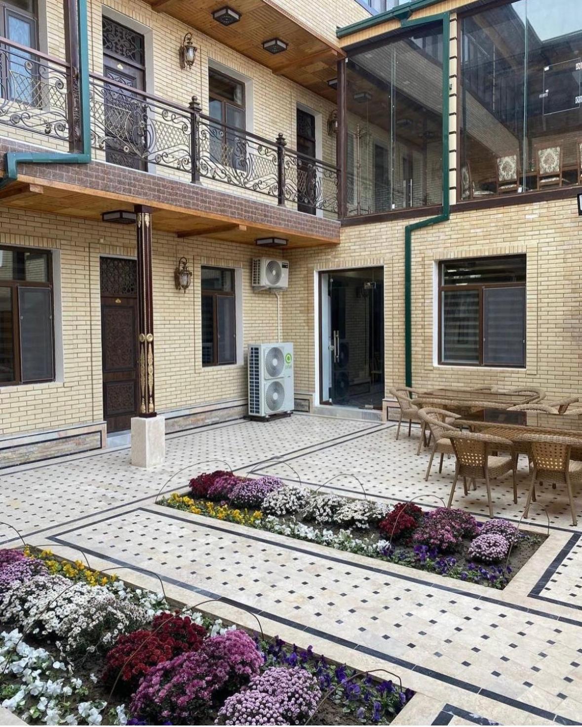 Vostok Hotel Bukhara Eksteriør billede